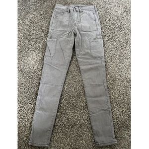 American Eagle cargo style jeggings